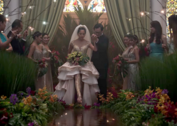 ‘Crazy Rich Asians’ da la sorpresa en primera posición