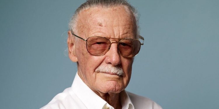 Un juez otorga una orden de restricción para proteger a Stan Lee.