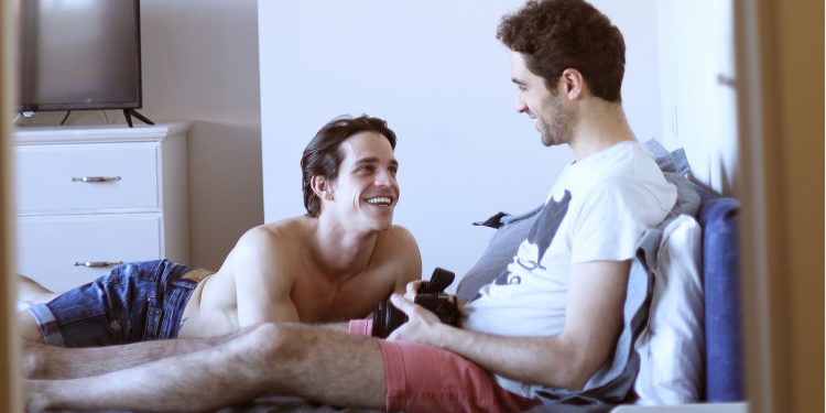 Análisis de ‘Indetectables’ Temporada 2 (‘Estigma’), la primera serie realizada en España sobre VIH.