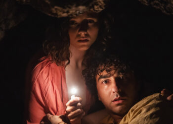 Lo nuevo de Shyamalan, Tiempo, consigue ser lo más visto del fin de semana mientras Snake Eyes fracasa en su debut. Space Jam y Viuda Negra siguen con caídas elevadas.